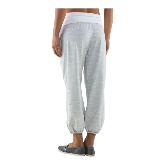 Lululemon Om Roll Down Pants 4 - Picture 3 of 10